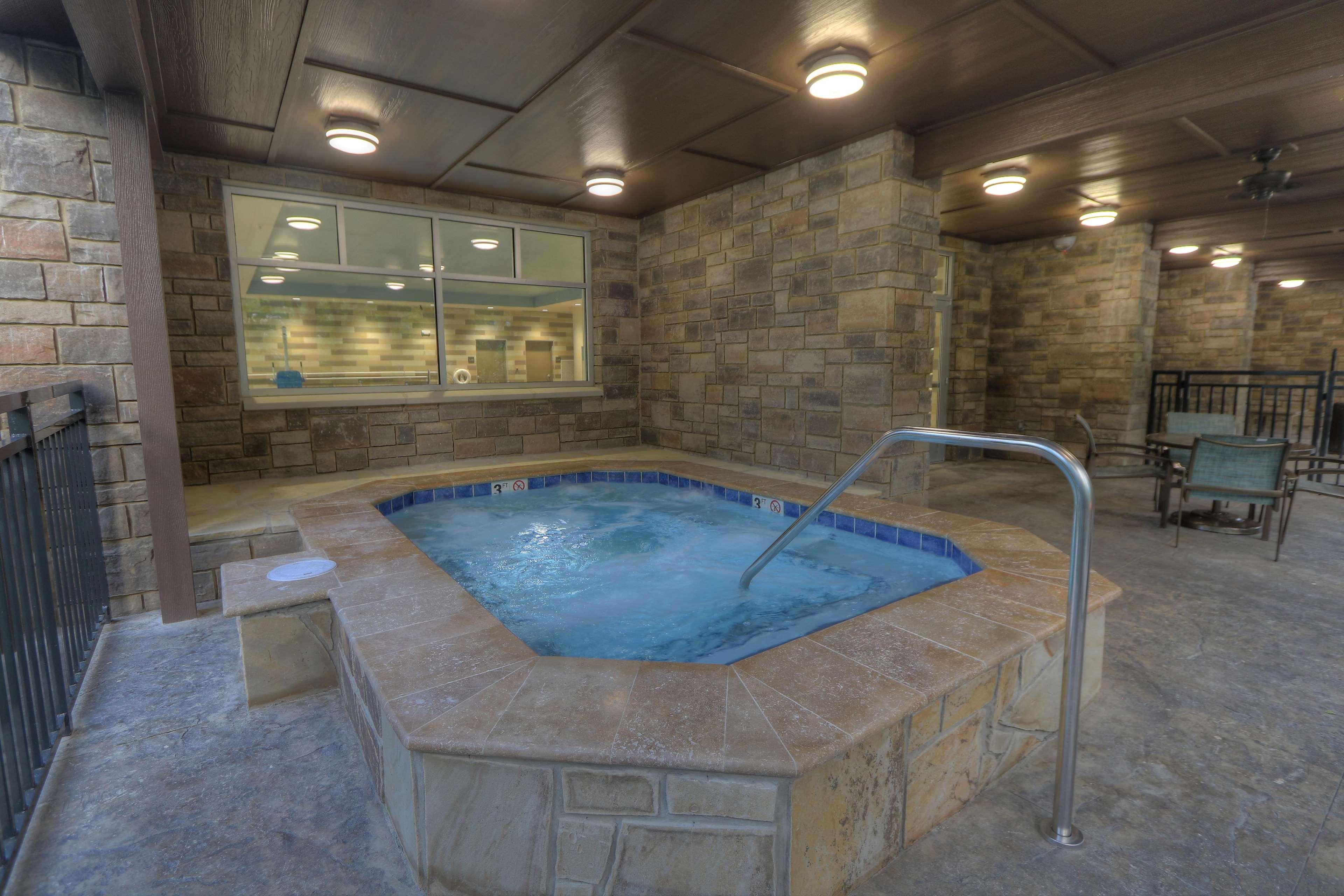Hampton Inn Gatlinburg Historic Nature Trail, Tn Экстерьер фото