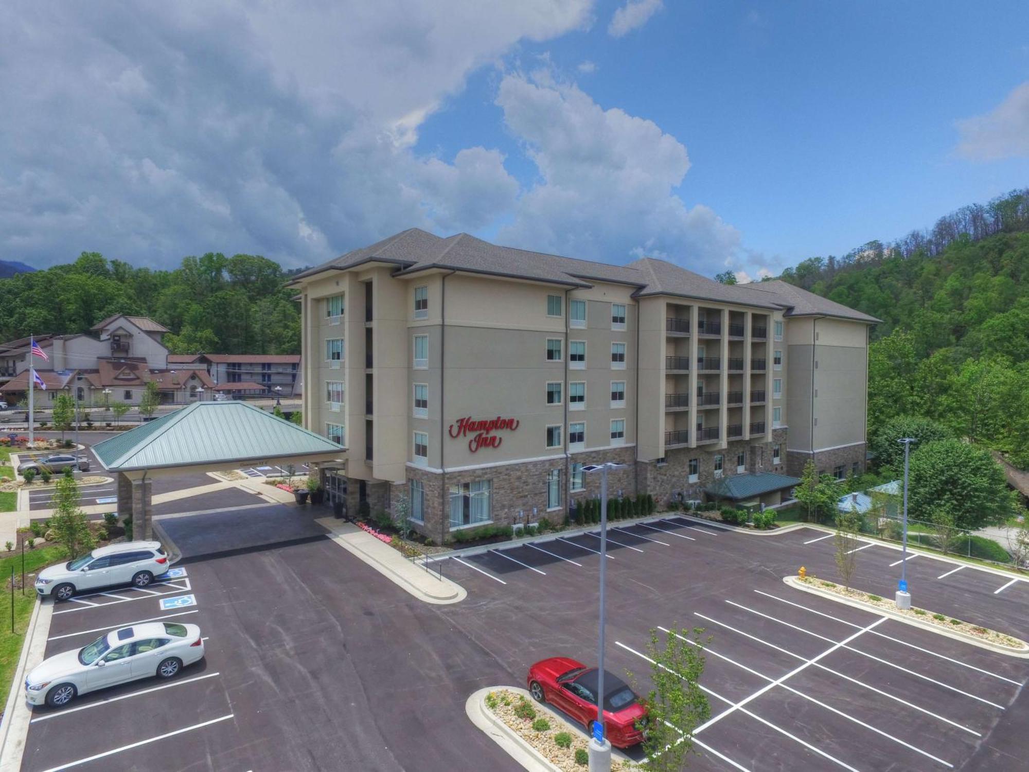 Hampton Inn Gatlinburg Historic Nature Trail, Tn Экстерьер фото