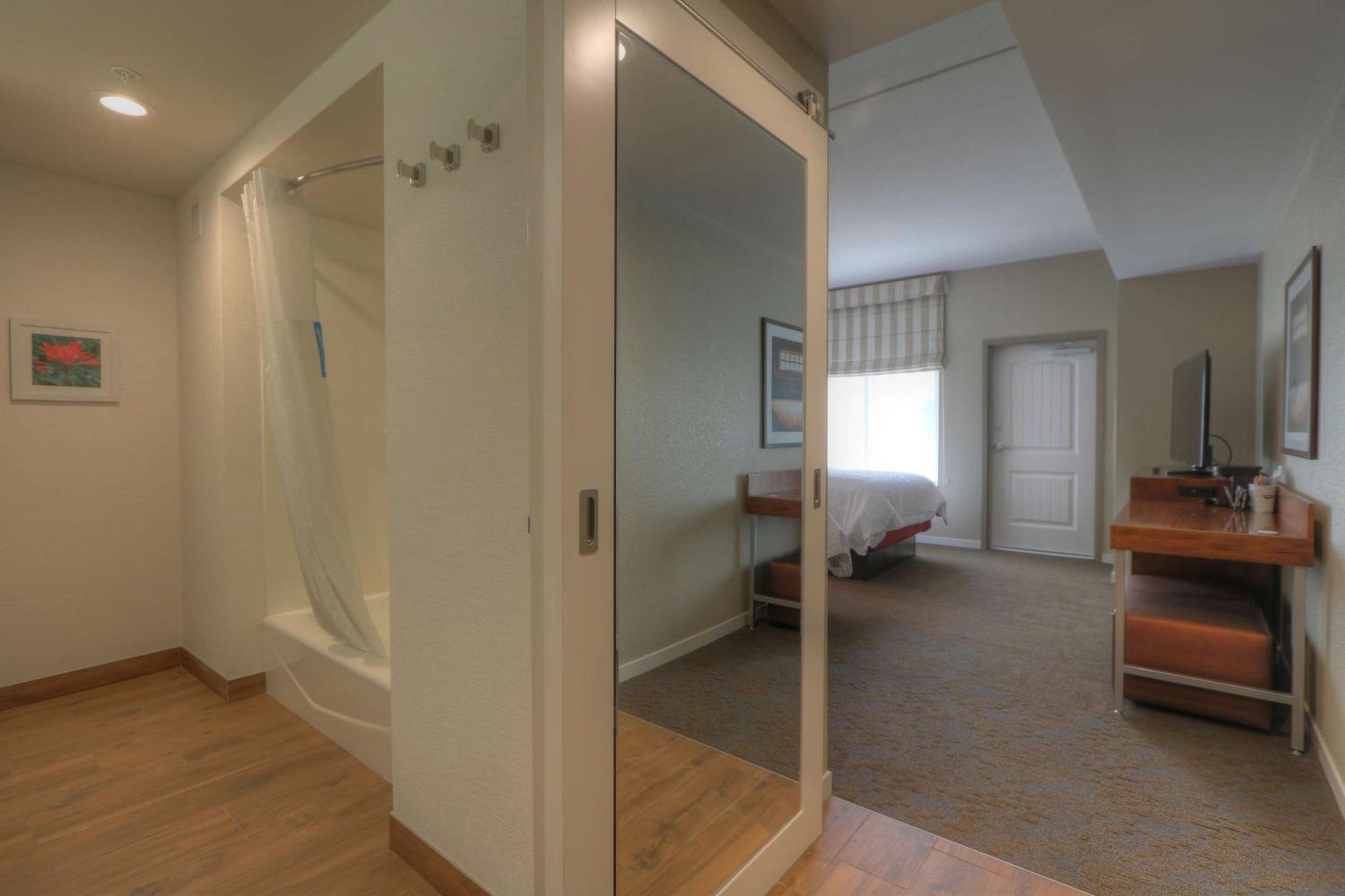 Hampton Inn Gatlinburg Historic Nature Trail, Tn Экстерьер фото