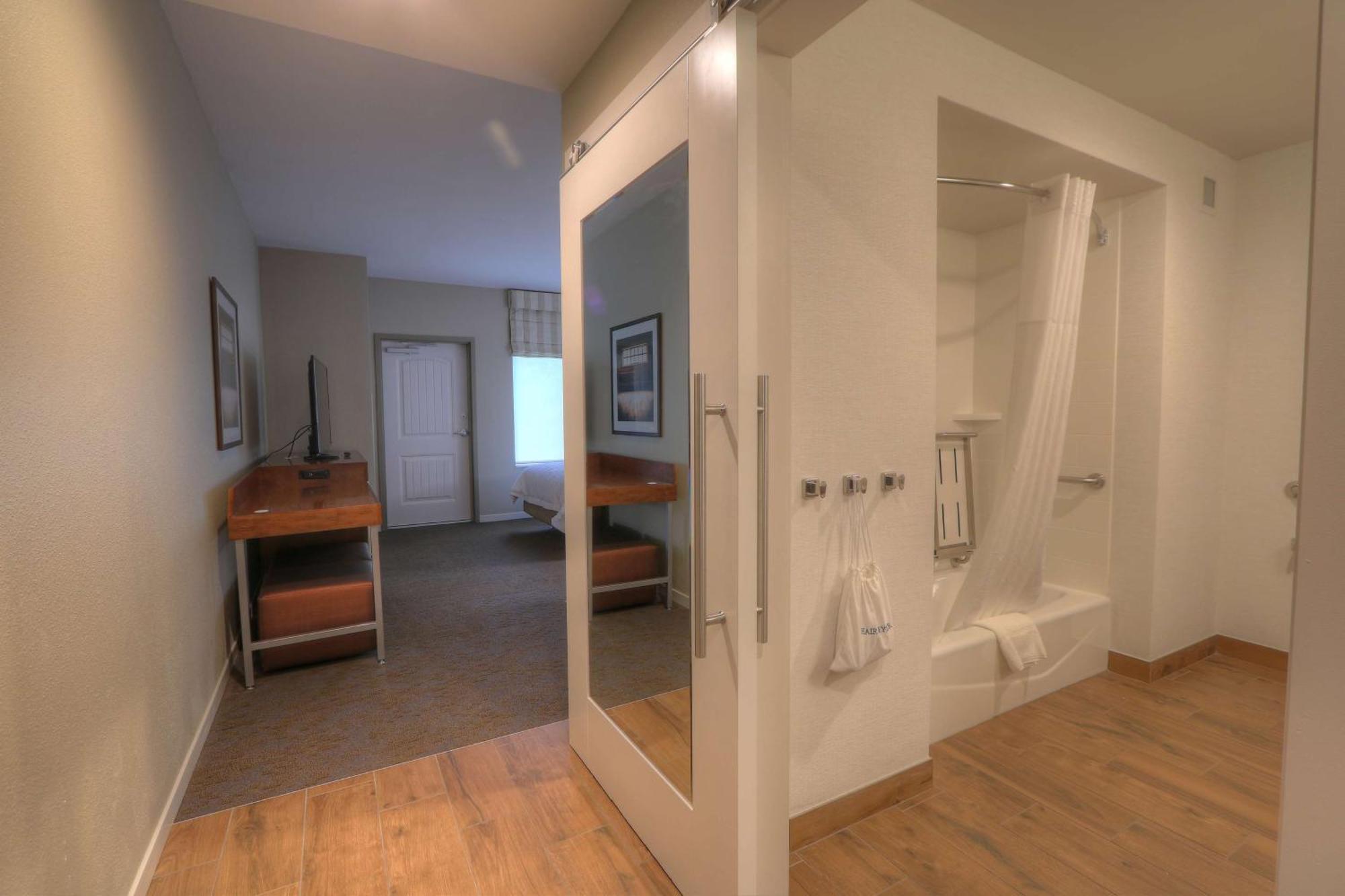 Hampton Inn Gatlinburg Historic Nature Trail, Tn Экстерьер фото
