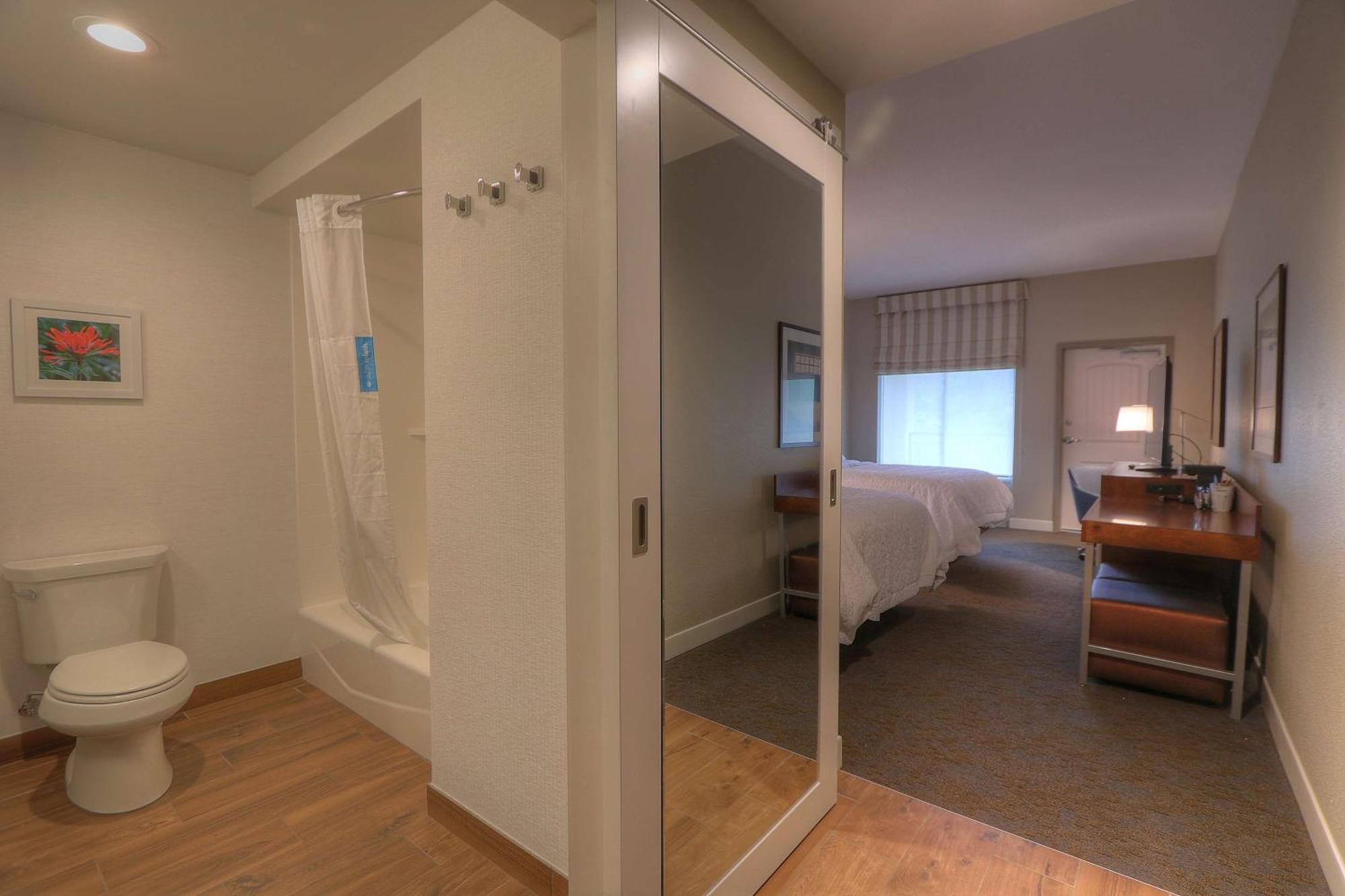 Hampton Inn Gatlinburg Historic Nature Trail, Tn Экстерьер фото